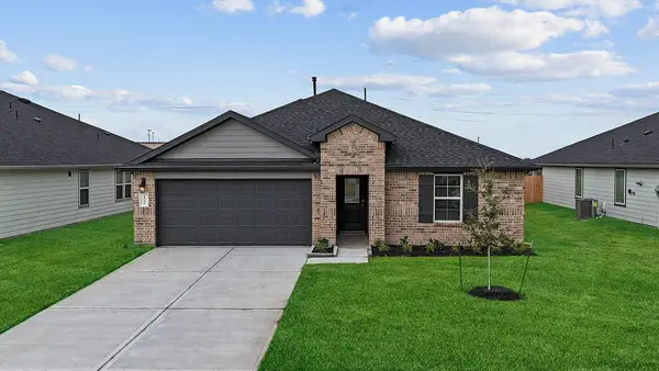4520 Highland Oaks Court, Rosenberg, TX 77469