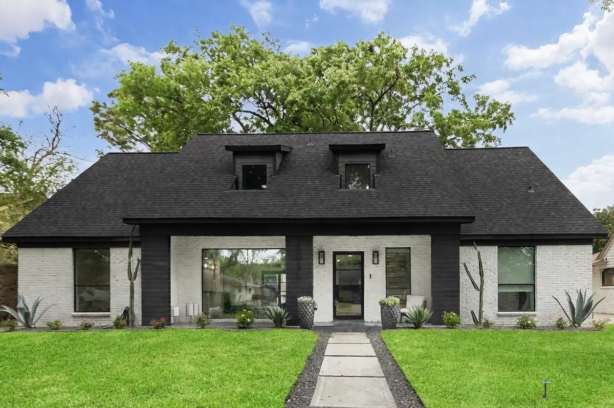 5934 Dumfries Drive, Houston, TX 77096 - #1