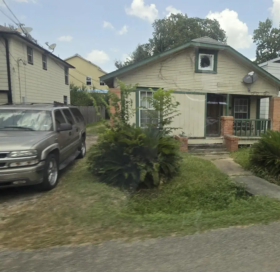 821 E 38th Street, Houston, TX 77022 - #2