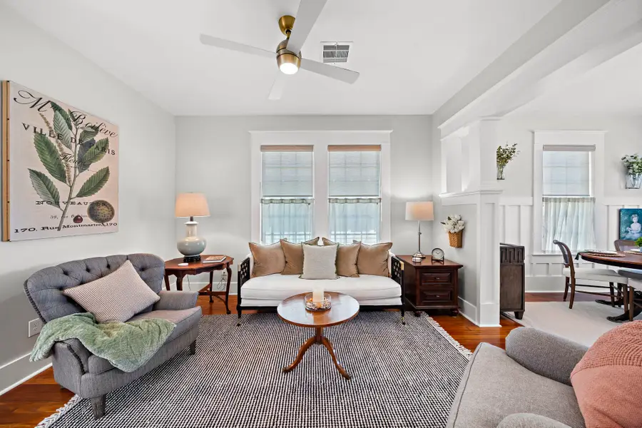 2415 37th Street, Galveston, TX 77550 - #2
