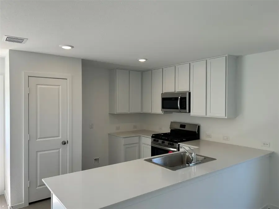 2931 Summer Breeze Way, Angleton, TX 77515 - #2