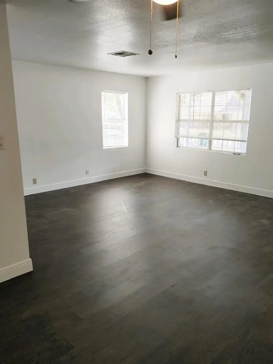 105 Azalea Avenue, Orange, TX 77630 - Image #3