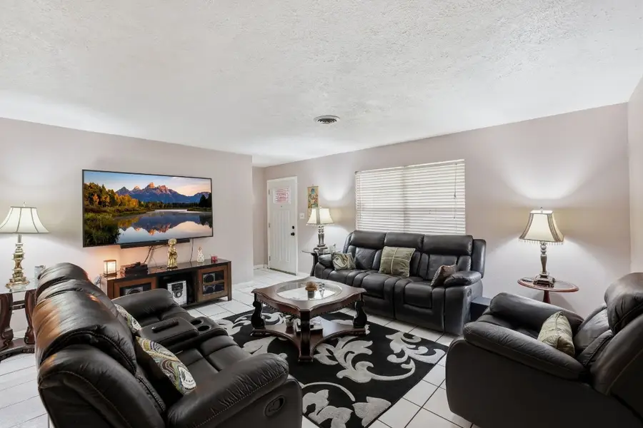 10922 Ivyridge Road, Houston, TX 77043 - #3