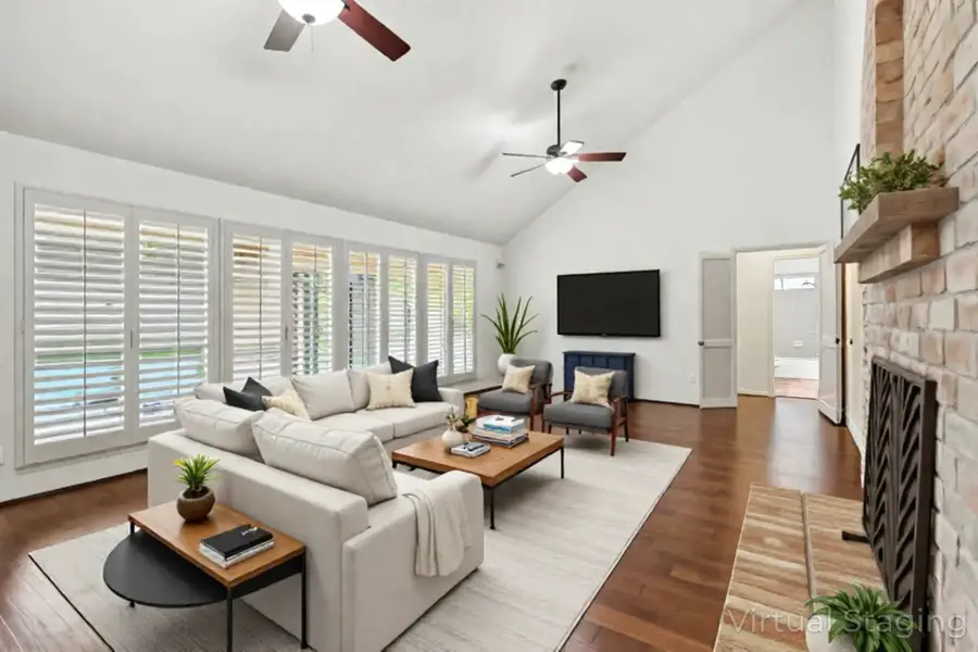 2618 Fontana Drive, Houston, TX 77043 - Image #3