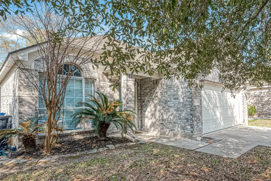 2335 Village Leaf Drive, Spring, TX 77386 - Image #2
