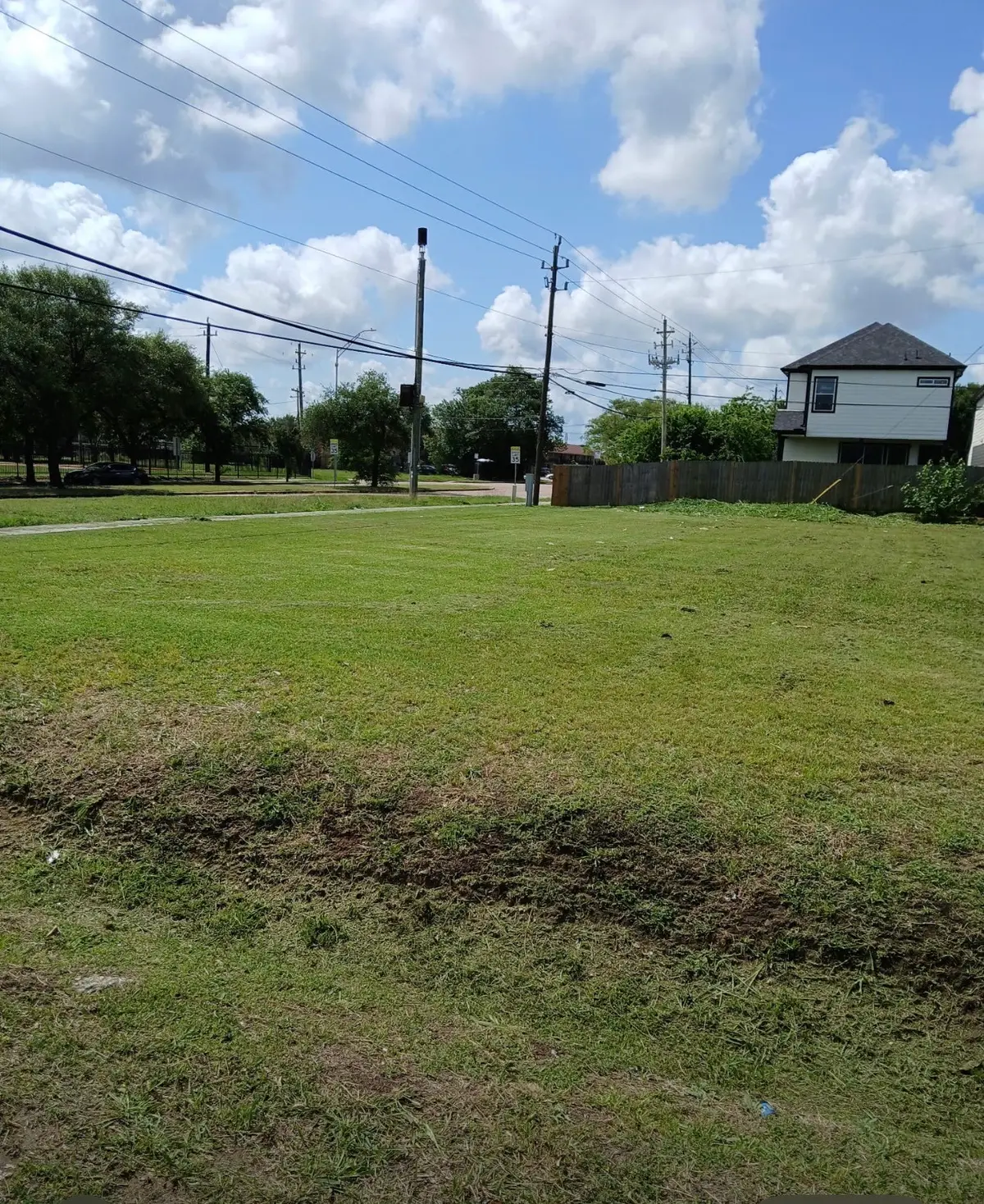 3702 Tangerine Avenue, Houston, TX 77051 - #1