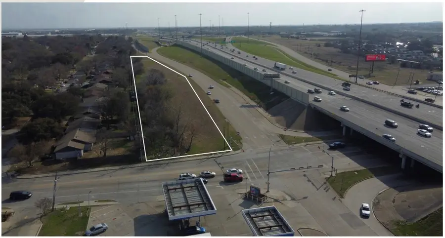 2600 E Park Row Drive, Arlington, TX 76010 - Image #3