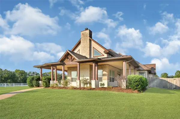 32227 Tall Oaks Way, Magnolia, TX 77354