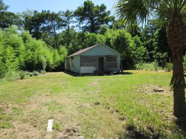 475 County Road 2557, Cleveland, TX 77327