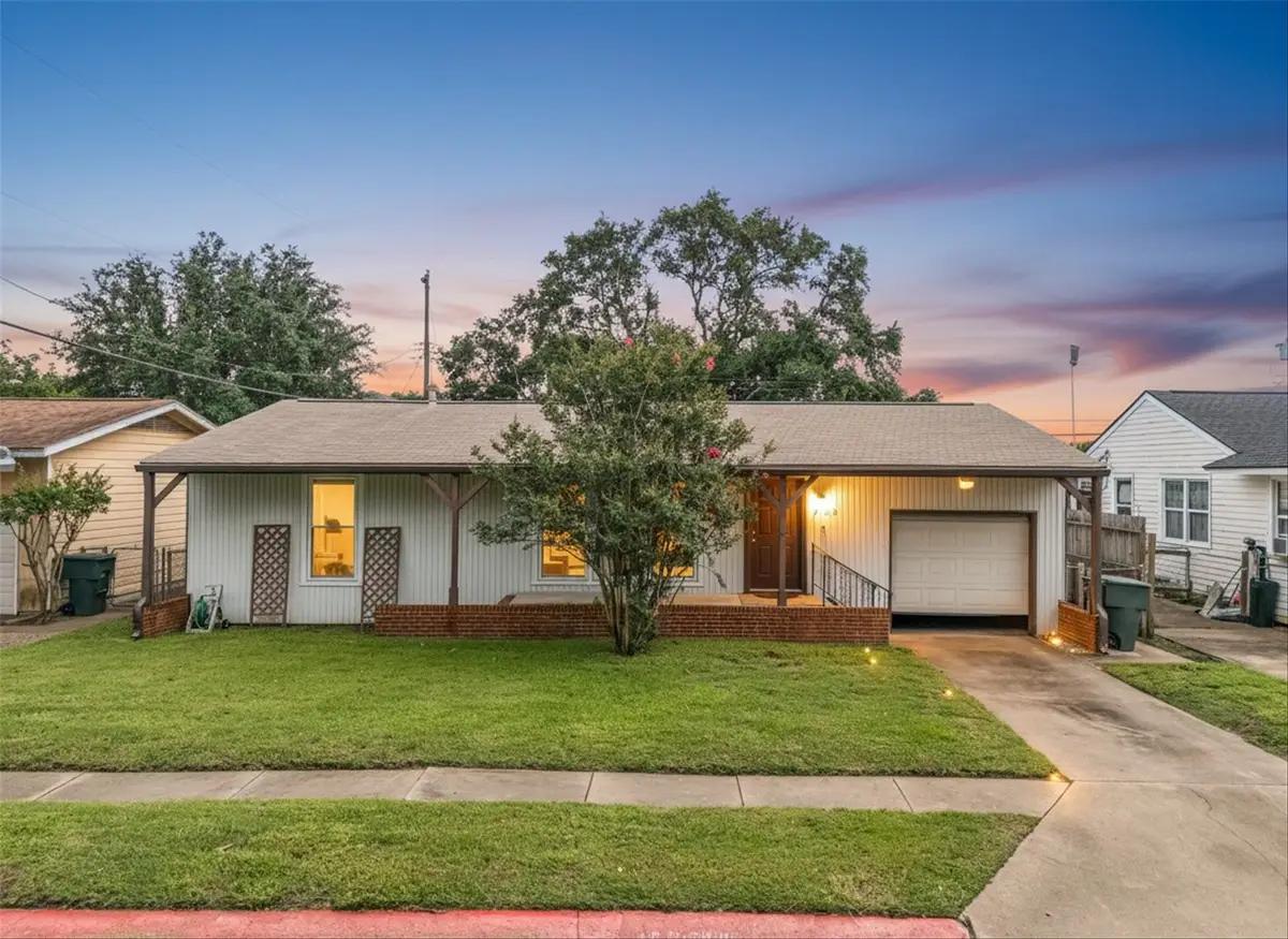 7113 Sycamore Drive, Galveston, TX 77551 - #1