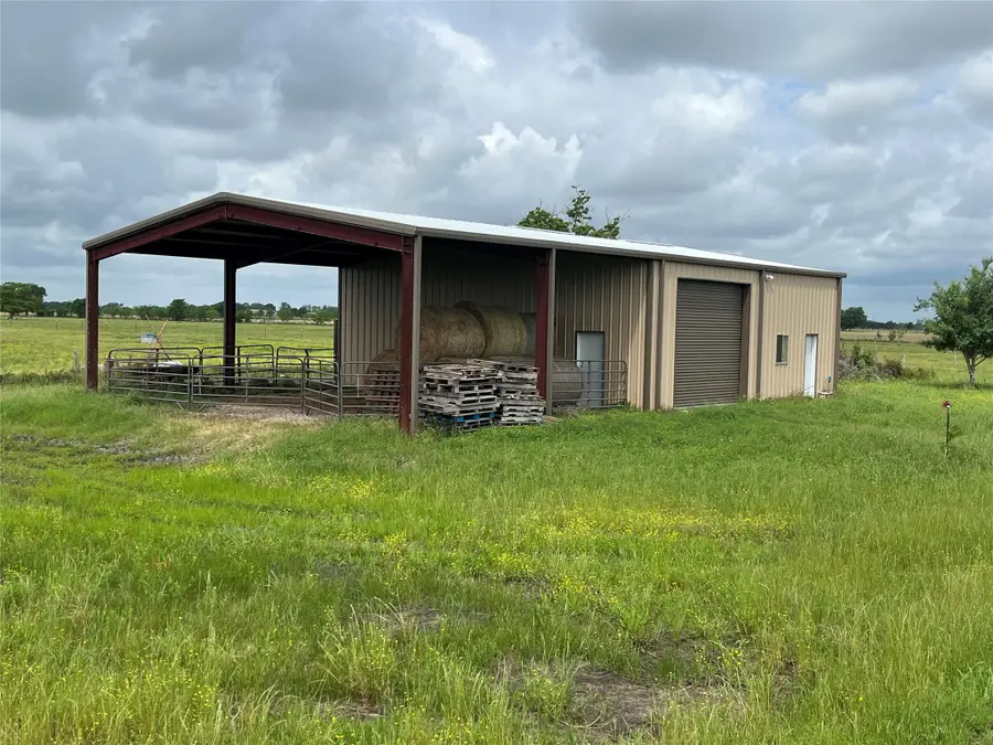 2627 Beasley West End Road, Beasley, TX 77417 - Image #2