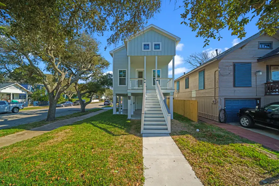 2202 31st Street, Galveston, TX 77550 - #3