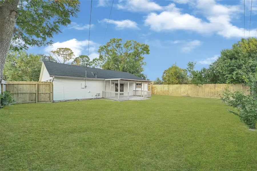 11123 Sageview Drive, Houston, TX 77089 - Image #2