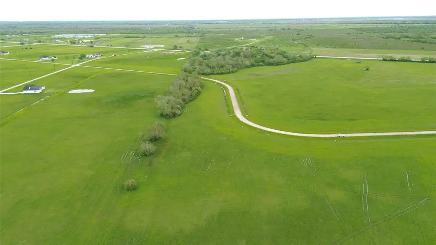 504 Brahman Trail, Angleton, TX 77515 - #3