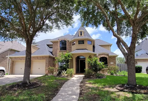 2498 Encino Avenue, League City, TX 77573