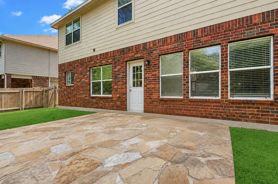174 Spindle Tree Circle, The Woodlands, TX 77382 - #3