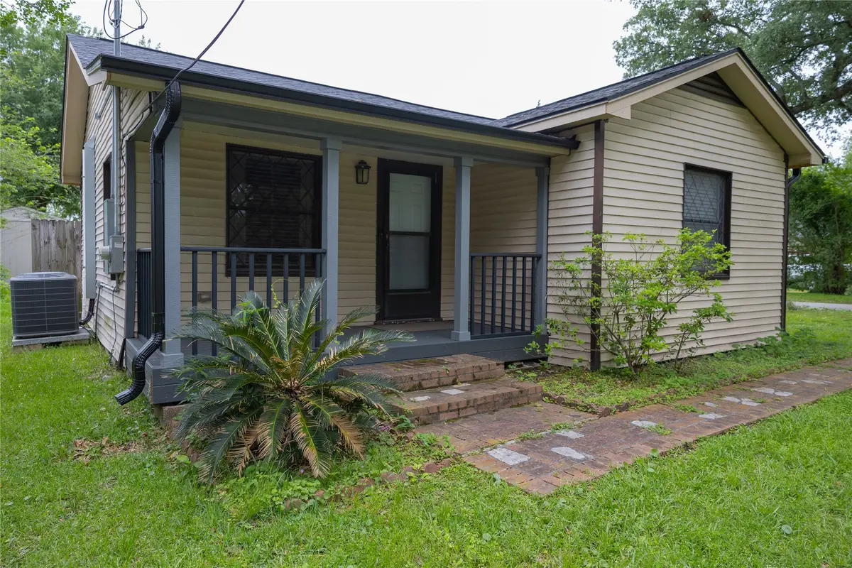 138 Willow Street, Humble, TX 77338 - #1