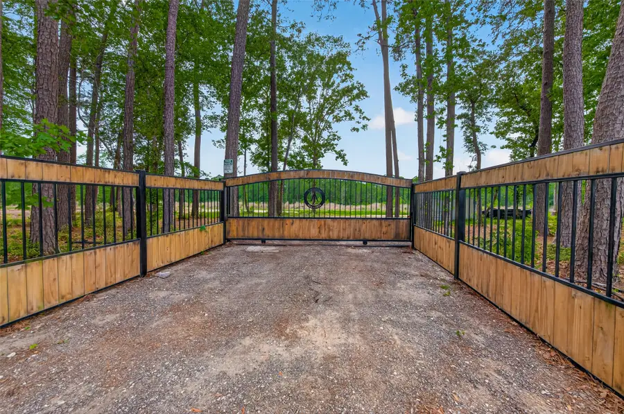 795 County Road 332, Cleveland, TX 77328 - #2