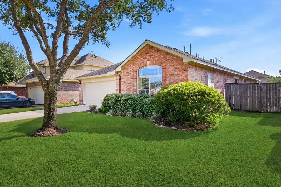7027 Raven Cliffs Lane, Spring, TX 77379 - Image #3
