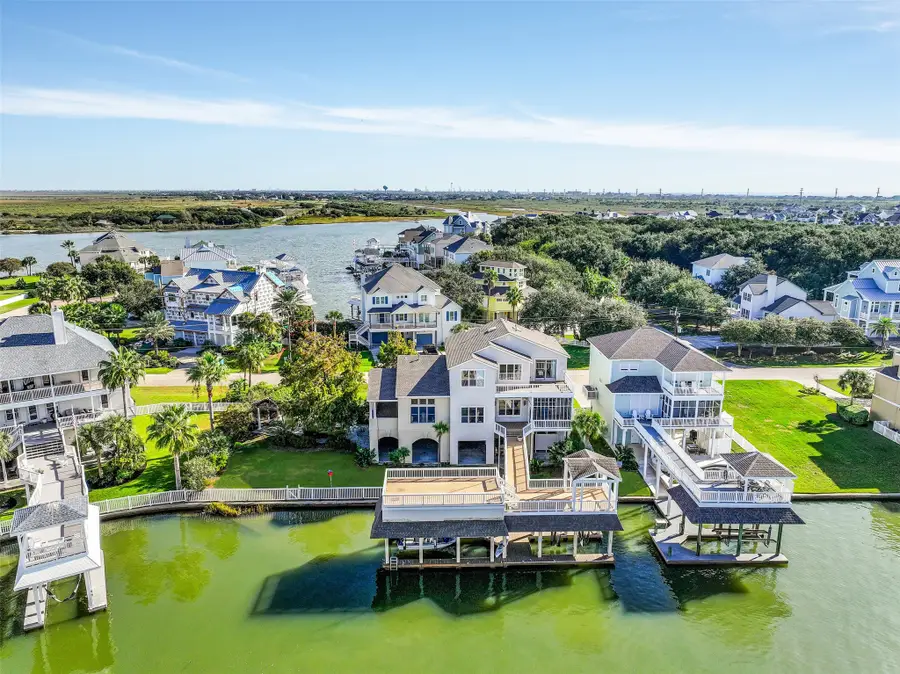 3310 Eckert Drive, Galveston, TX 77554 - #2