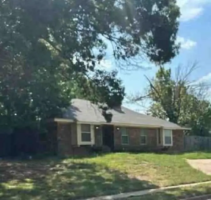 1004 Forest Ridge Drive, Bedford, TX 76022 - #2