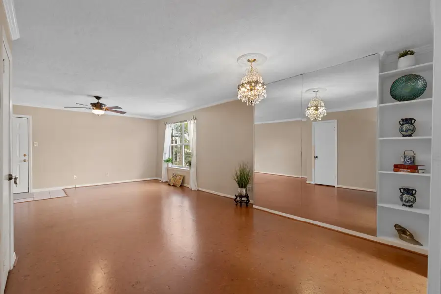 9003 Gaylord Drive #11, Houston, TX 77024 - Image #3