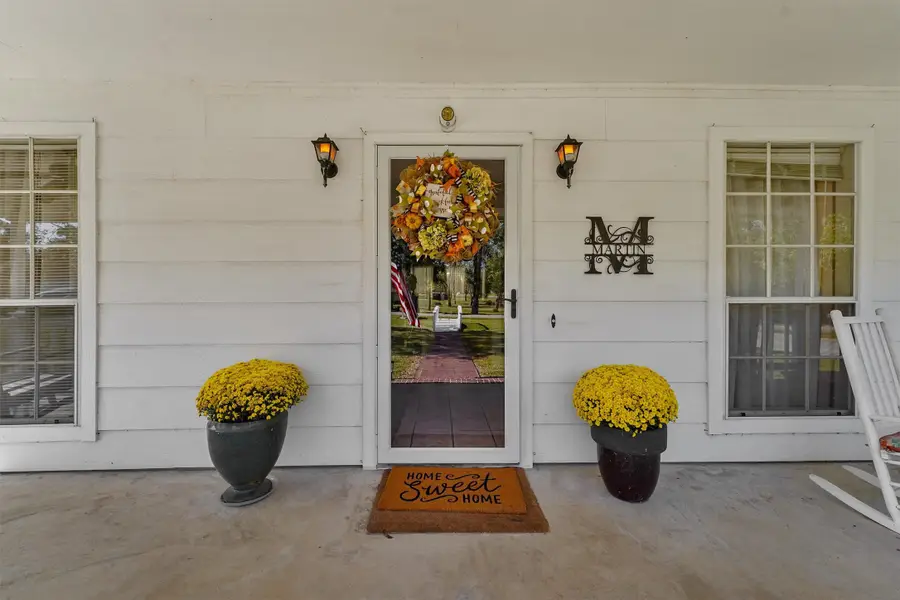 4 Hickory Lane, Dayton, TX 77535 - Image #2