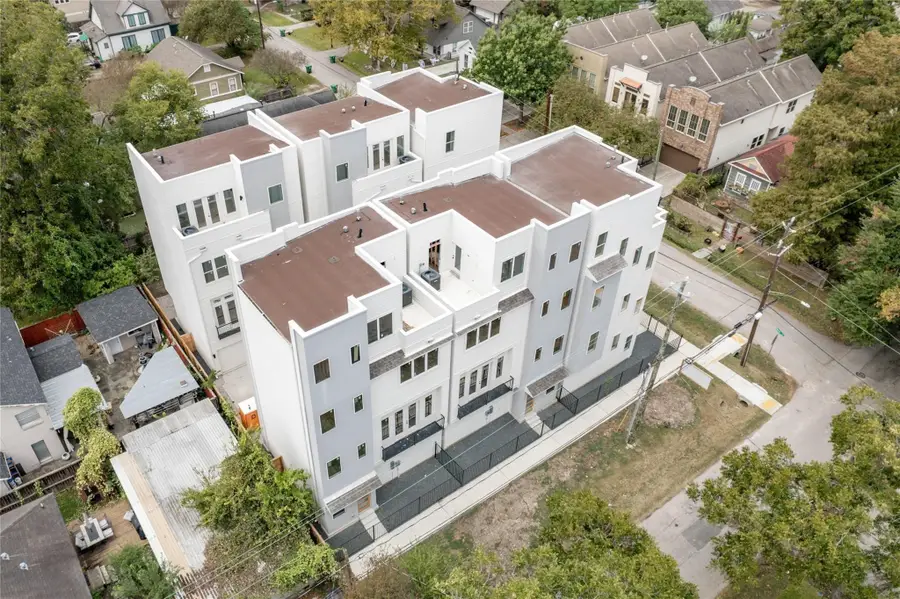 1005 Kern Street #B, Houston, TX 77009 - #2