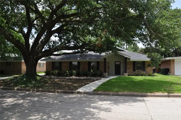 4818 Spellman Road, Houston, TX 77035