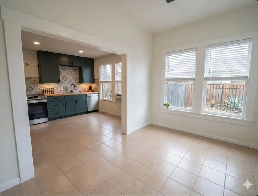 5129 Claremont Street, Houston, TX 77023 - #3