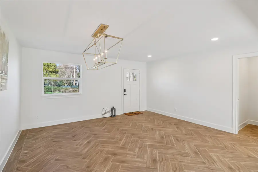 2019 Magnolia Drive, La Marque, TX 77568 - Image #3