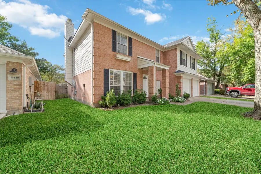 16826 Basewood Court, Sugar Land, TX 77498 - Image #2
