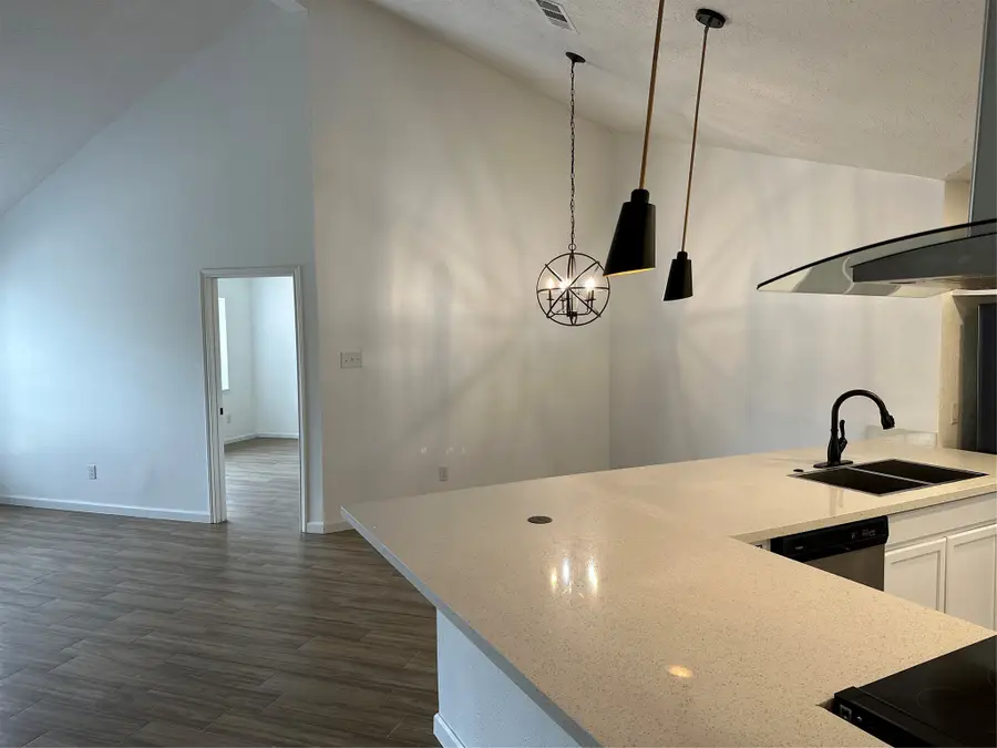 4427 Leyland Drive, Pearland, TX 77584 - Image #2