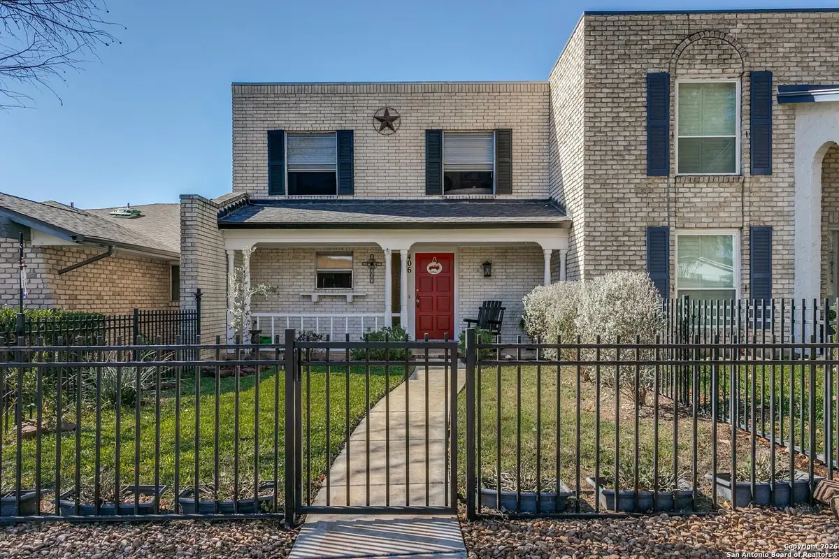 406 Amistad Boulevard, Universal City, TX 78148 - #1