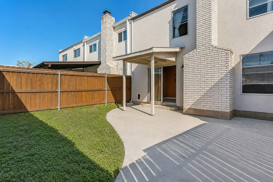 406 Amistad Boulevard, Universal City, TX 78148 - #2