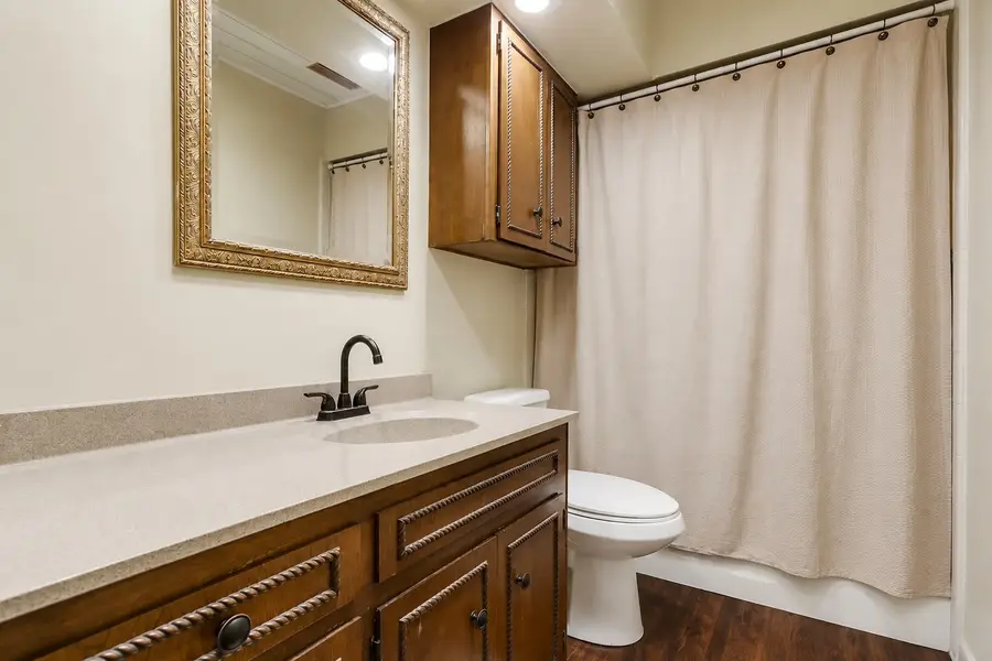 406 Amistad Boulevard, Universal City, TX 78148 - #3