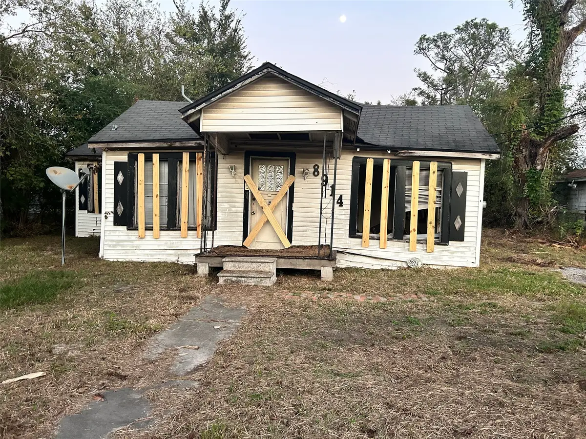 8914 W Lanewood Drive, Houston, TX 77016 - Image #1