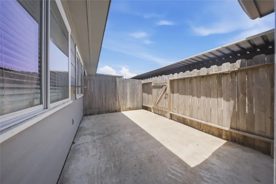 11002 Hammerly Boulevard #12, Houston, TX 77043 - #2