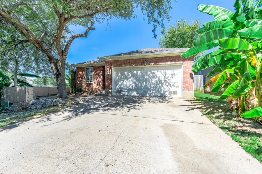 7308 Avenue R, Galveston, TX 77551 - Image #2