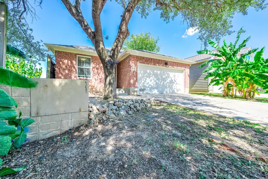 7308 Avenue R, Galveston, TX 77551 - Image #3