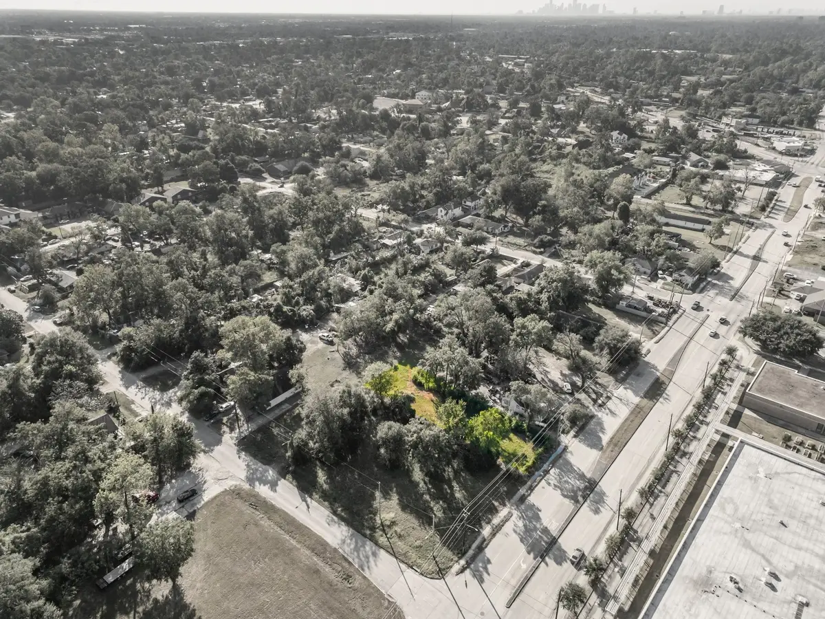 7434 Wheatley Street, Houston, TX 77088 - Image #1
