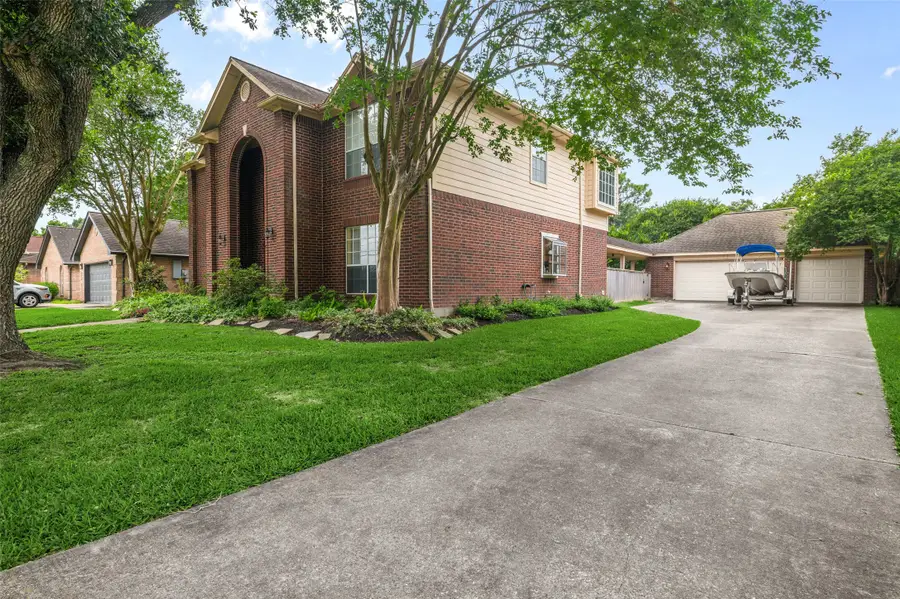 1735 Les Talley Drive, El Lago, TX 77586 - #2