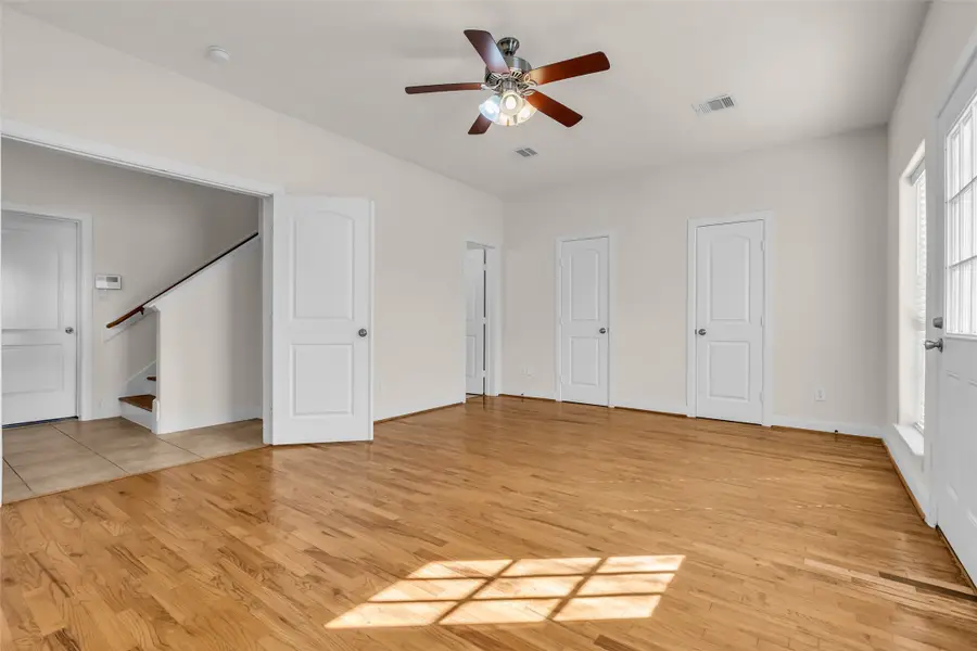 1803 Stacy Crest, Houston, TX 77008 - Image #3