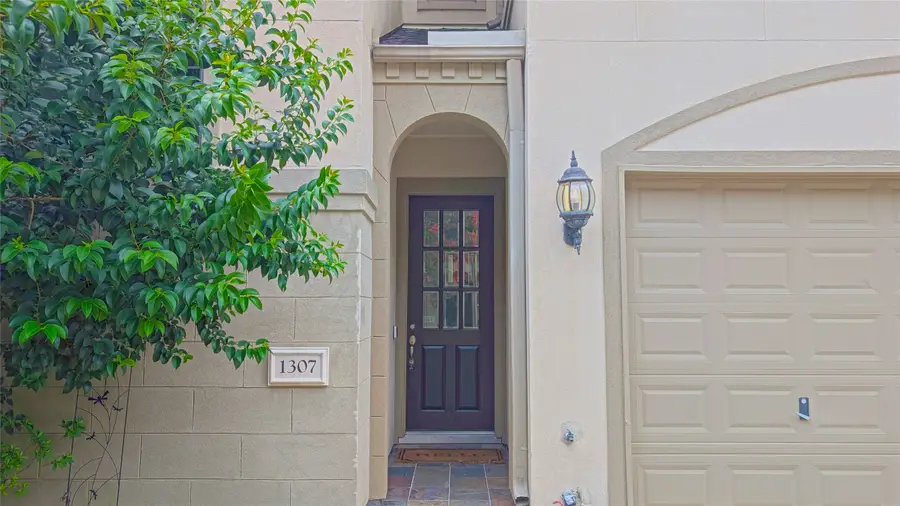 1307 Riverine Court, Houston, TX 77055 - #3