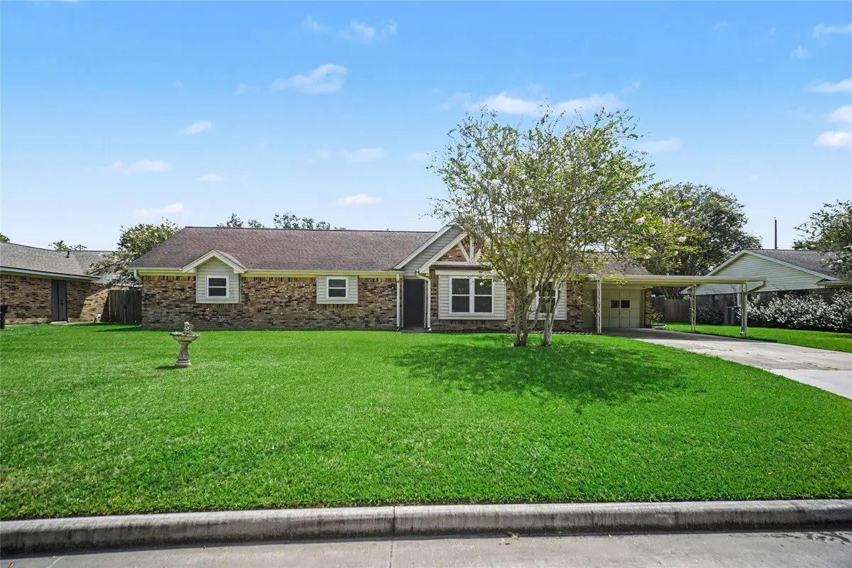 1909 Adams Street, Alvin, TX 77511 - #1