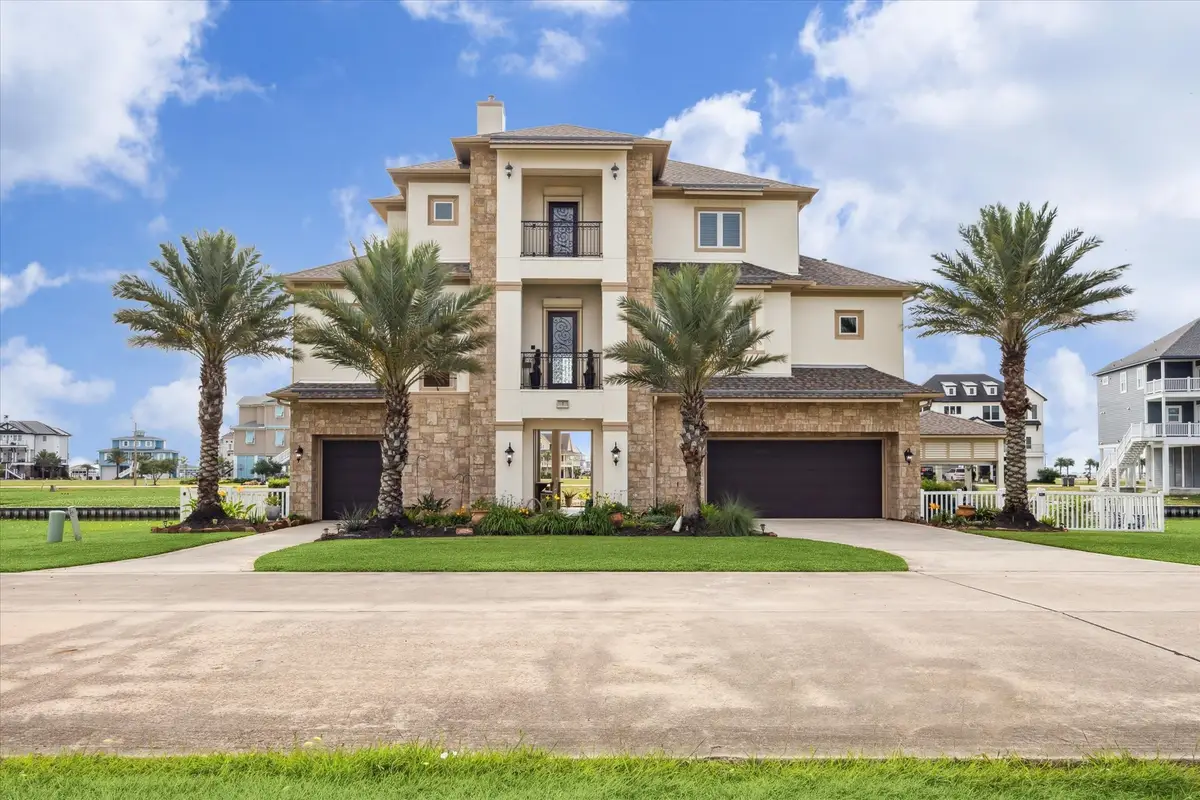 7 Ramrod, Hitchcock, TX 77563 - Image #1