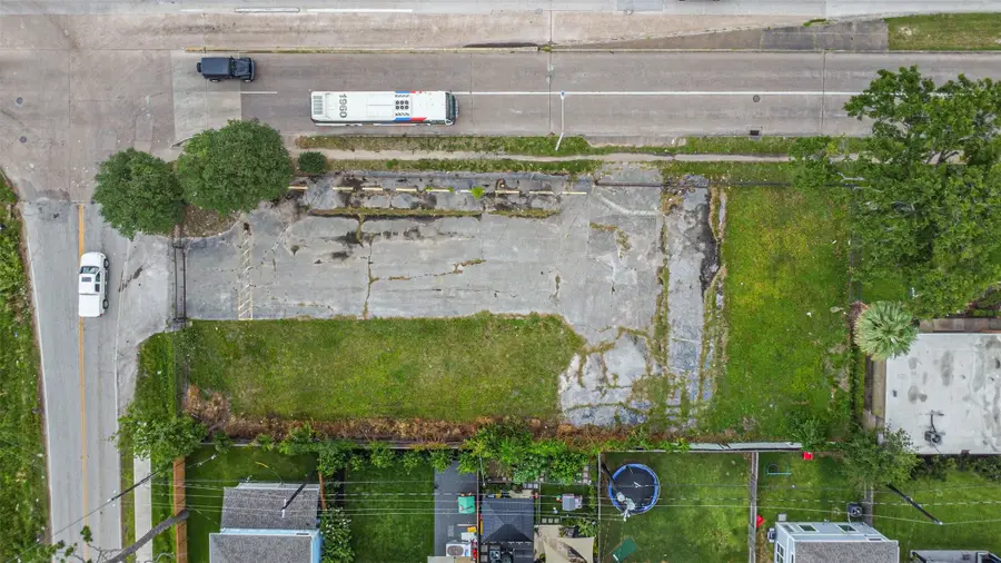 3527 Ella Boulevard, Houston, TX 77018 - Image #3