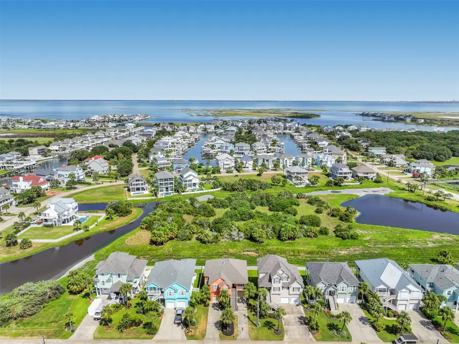 13610 Windlass Circle, Galveston, TX 77554 - #3