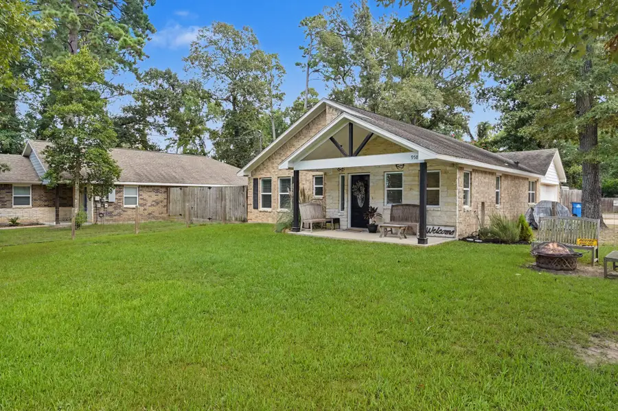 9589 Thousand Oaks Loop, Montgomery, TX 77316 - #2