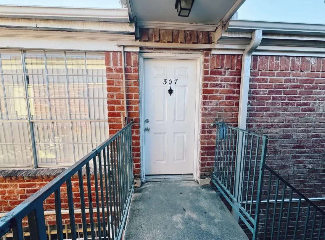 9201 Clarewood Drive #307, Houston, TX 77036 - #1